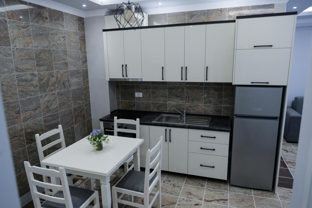 Fishta Apartments Q5 35 Велипойе Экстерьер фото